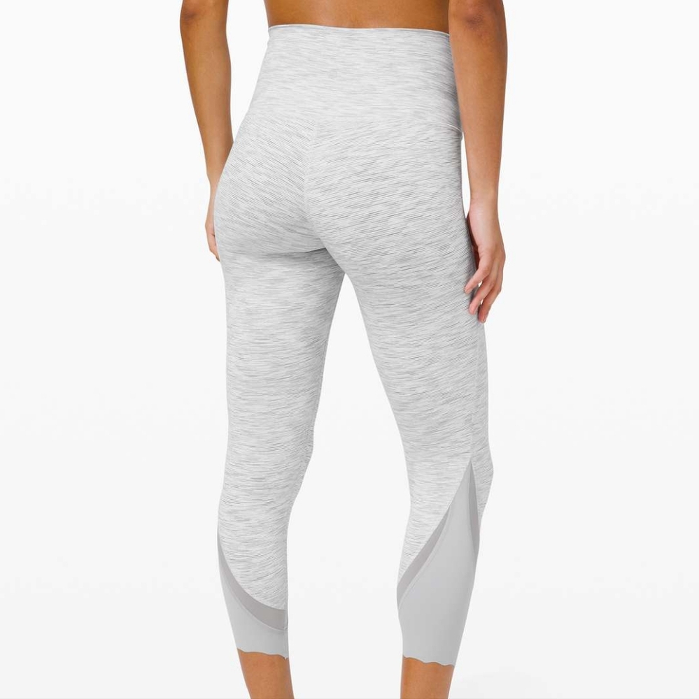EUC 💎 Lululemon Wunder Under Crop High-Rise *Roll Down Scallop Full-On Luxtreme